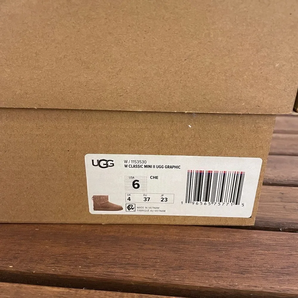 UGG Classic Mini II UGG Graphic Boots Chestnut USA Women Size 6/UK 4/EU 37
